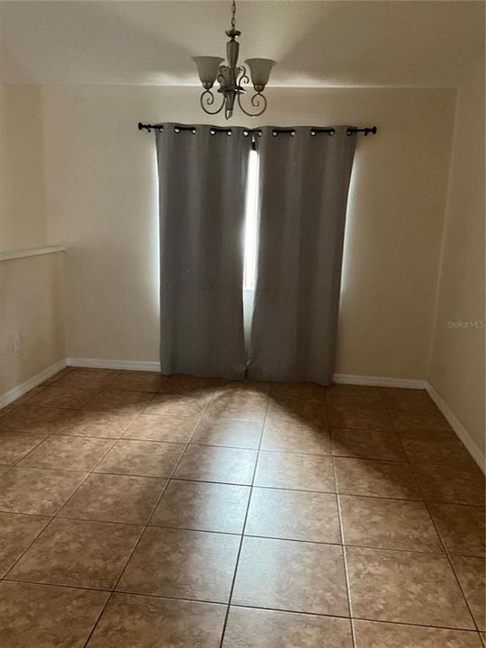 En Renta: $2,700 (3 camas, 2 baños, 1584 Pies cuadrados)