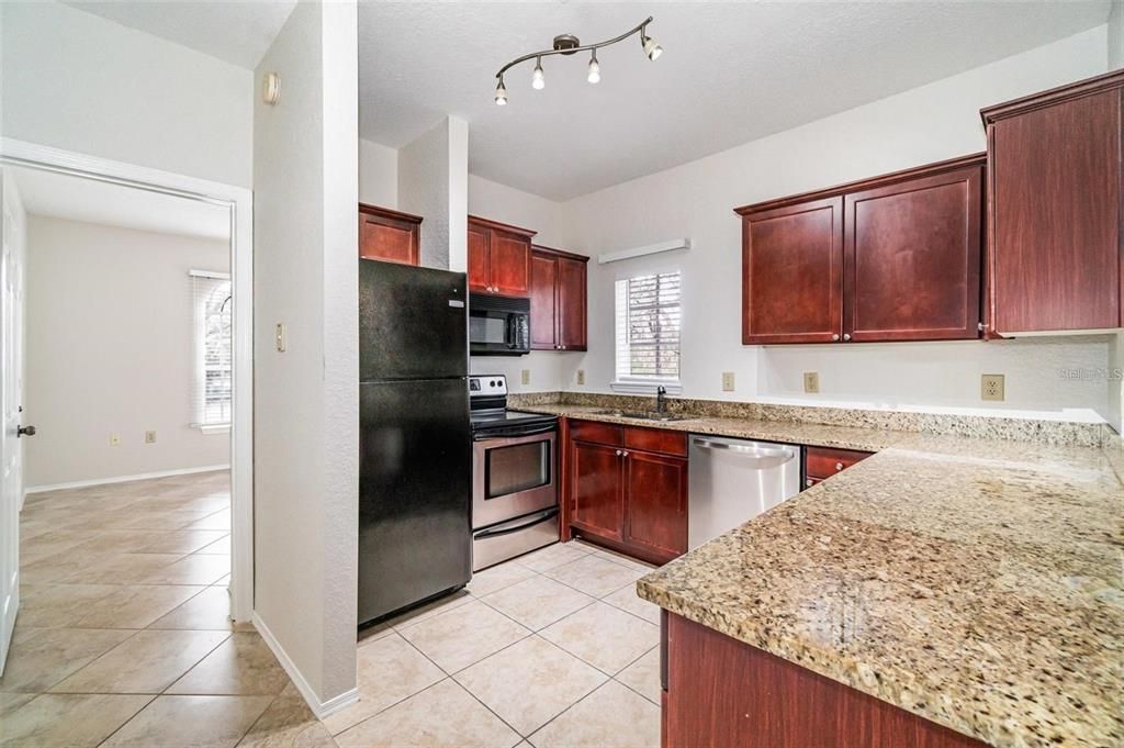 For Rent: $1,975 (2 beds, 2 baths, 1182 Square Feet)