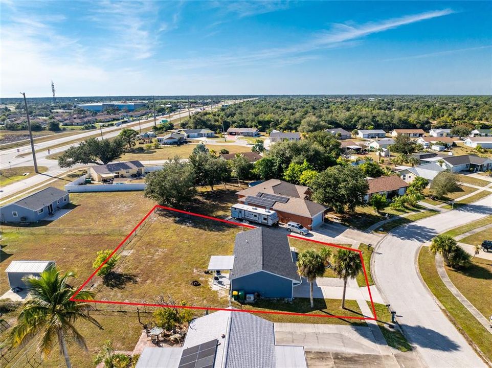 For Sale: $199,000 (2 beds, 2 baths, 962 Square Feet)