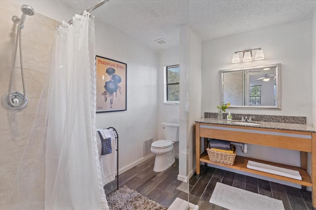 出租: $5,500 (3 贝兹, 2 浴室, 1866 平方英尺)