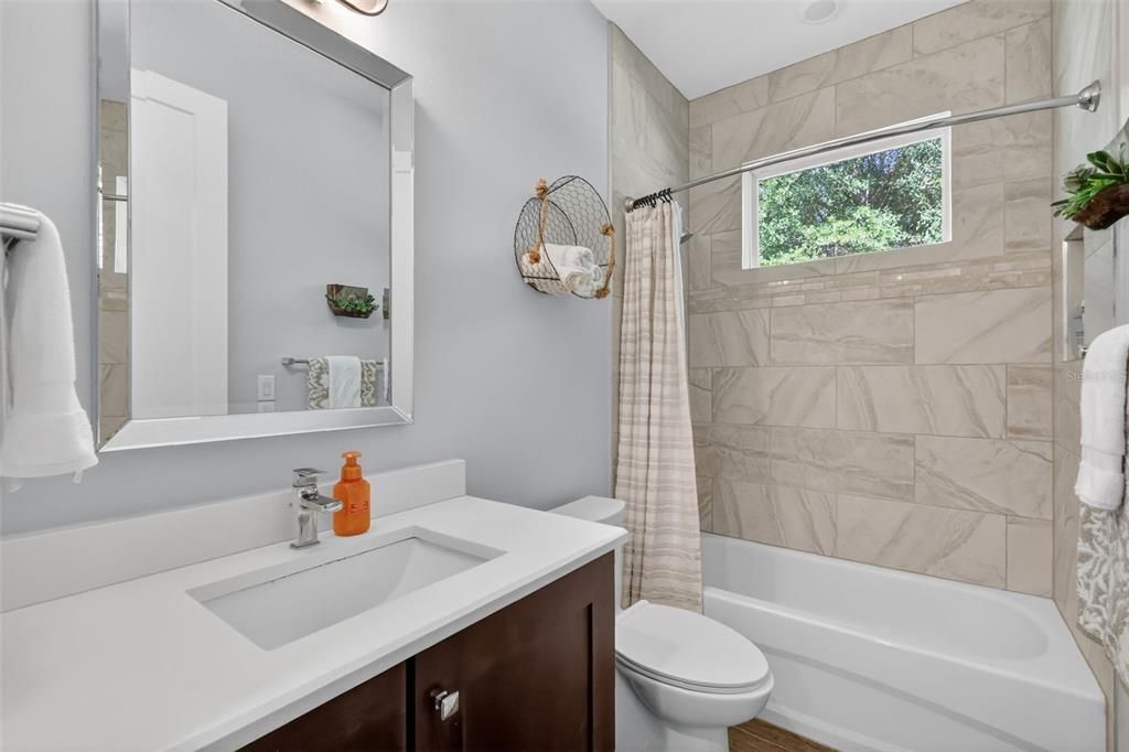 На продажу: $1,849,999 (3 спален, 3 ванн, 2774 Квадратных фут)