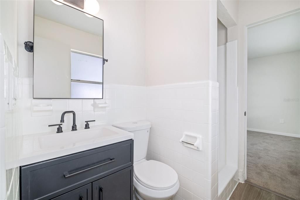 На продажу: $349,900 (3 спален, 2 ванн, 1443 Квадратных фут)