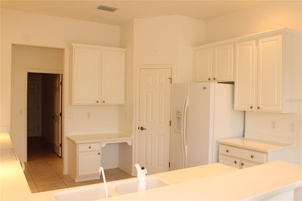 En Renta: $2,795 (3 camas, 2 baños, 2293 Pies cuadrados)