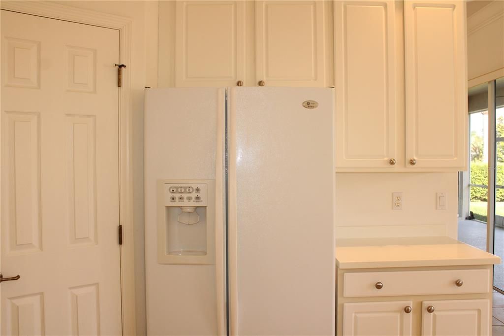 En Renta: $2,795 (3 camas, 2 baños, 2293 Pies cuadrados)