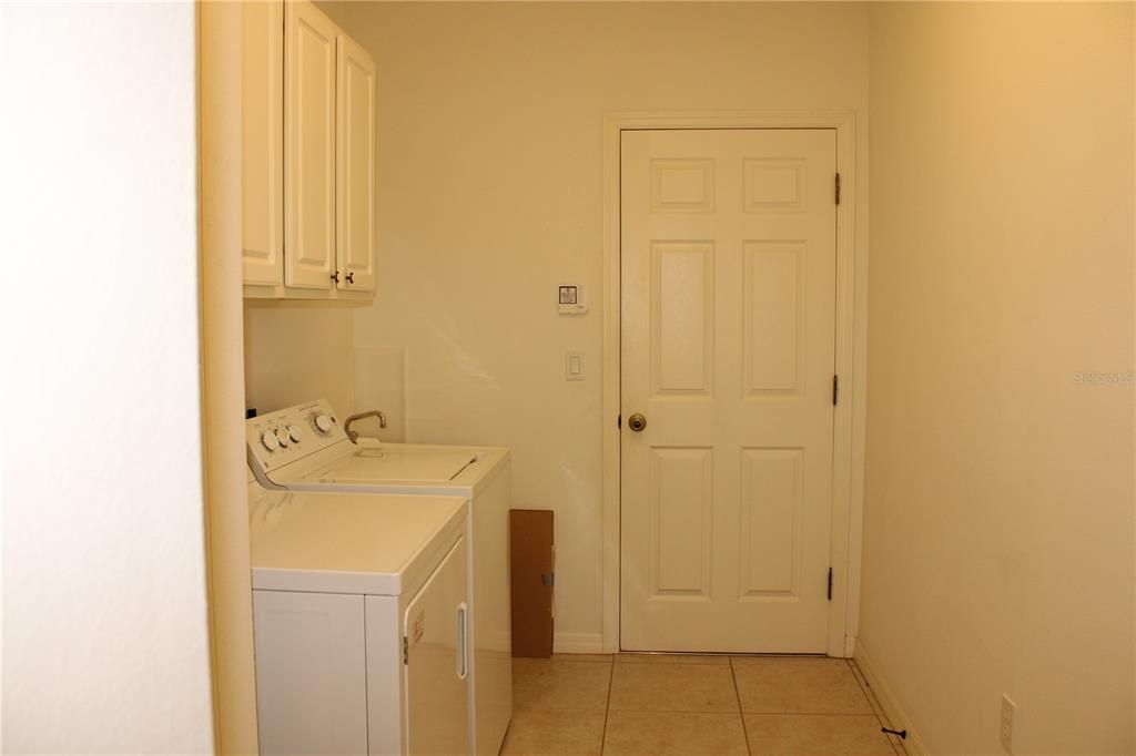 En Renta: $2,795 (3 camas, 2 baños, 2293 Pies cuadrados)