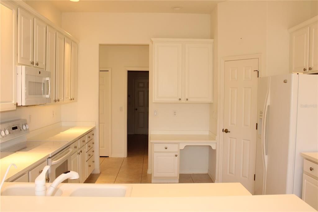 En Renta: $2,795 (3 camas, 2 baños, 2293 Pies cuadrados)