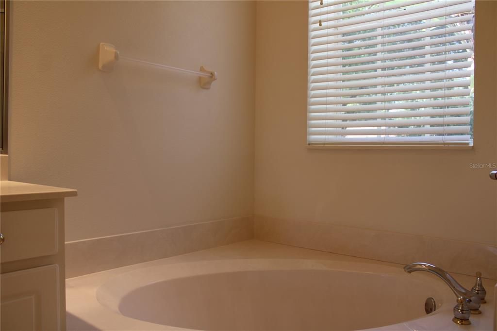 En Renta: $2,795 (3 camas, 2 baños, 2293 Pies cuadrados)