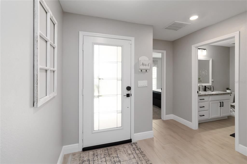 For Sale: $435,000 (4 beds, 2 baths, 1696 Square Feet)