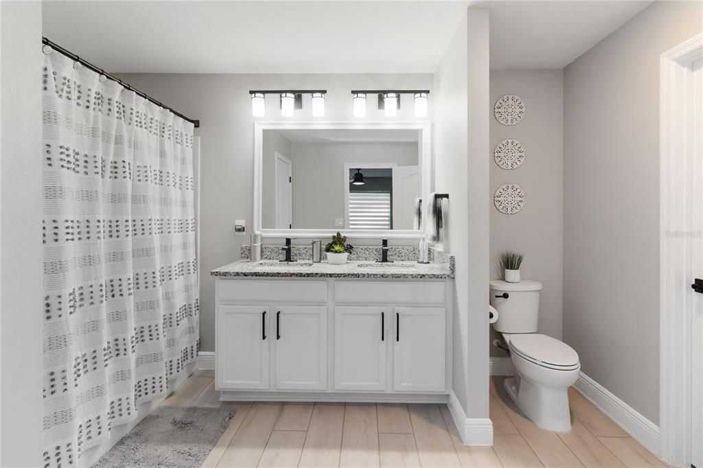 For Sale: $435,000 (4 beds, 2 baths, 1696 Square Feet)