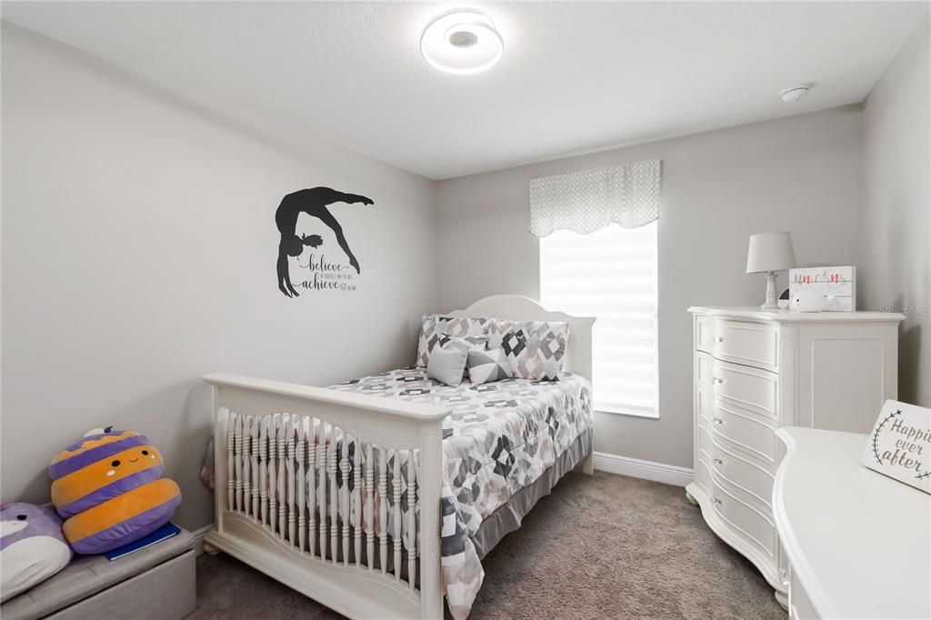 For Sale: $435,000 (4 beds, 2 baths, 1696 Square Feet)