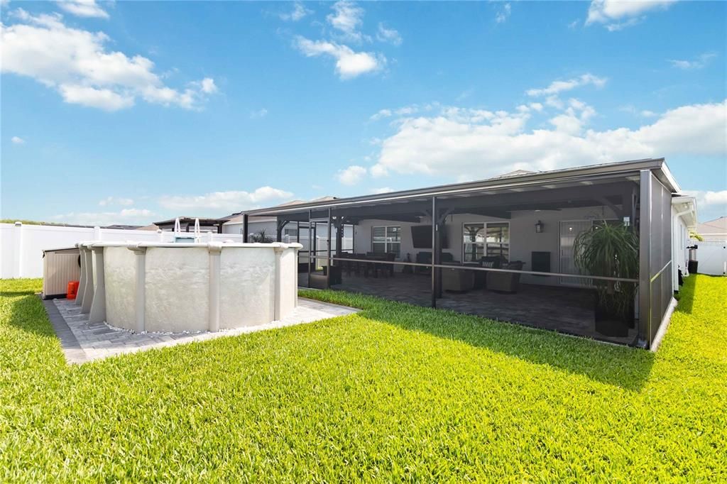 For Sale: $435,000 (4 beds, 2 baths, 1696 Square Feet)