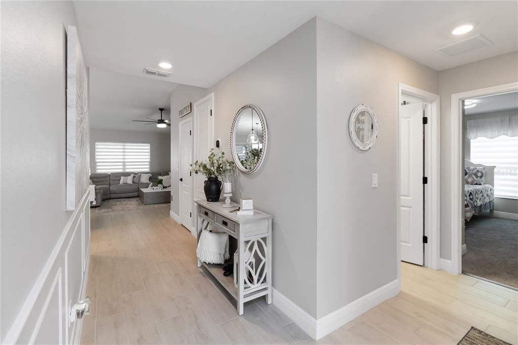 For Sale: $435,000 (4 beds, 2 baths, 1696 Square Feet)