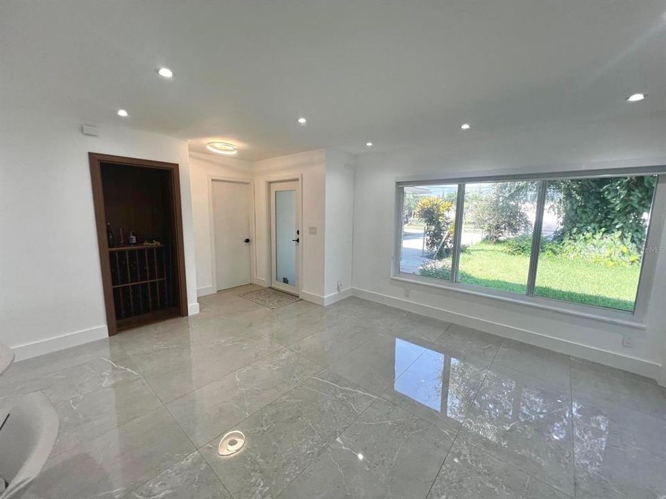 For Sale: $1,145,000 (4 beds, 2 baths, 2083 Square Feet)