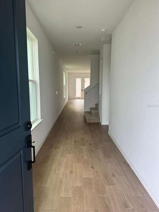 For Rent: $2,800 (4 beds, 2 baths, 2196 Square Feet)