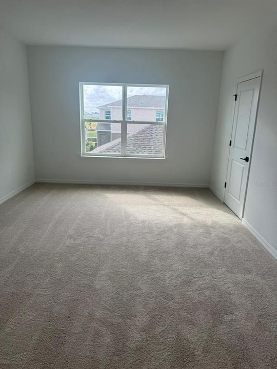 For Rent: $2,800 (4 beds, 2 baths, 2196 Square Feet)