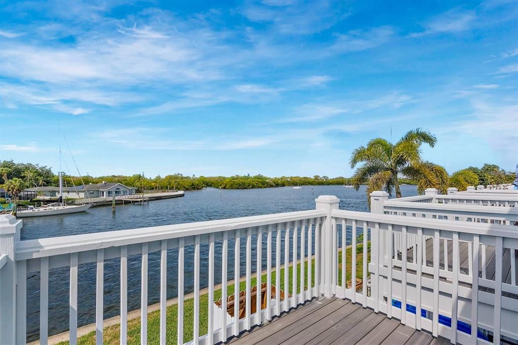 В аренду: $2,600 (2 спален, 1 ванн, 1022 Квадратных фут)