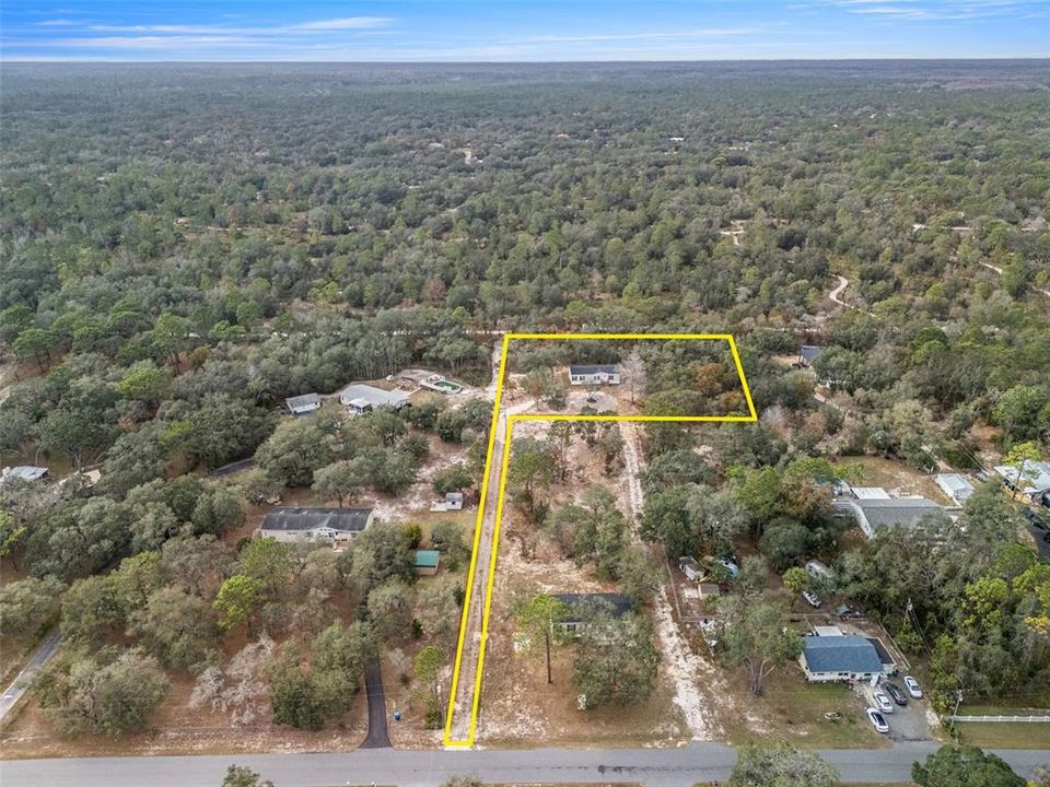 For Sale: $299,900 (3 beds, 2 baths, 1352 Square Feet)