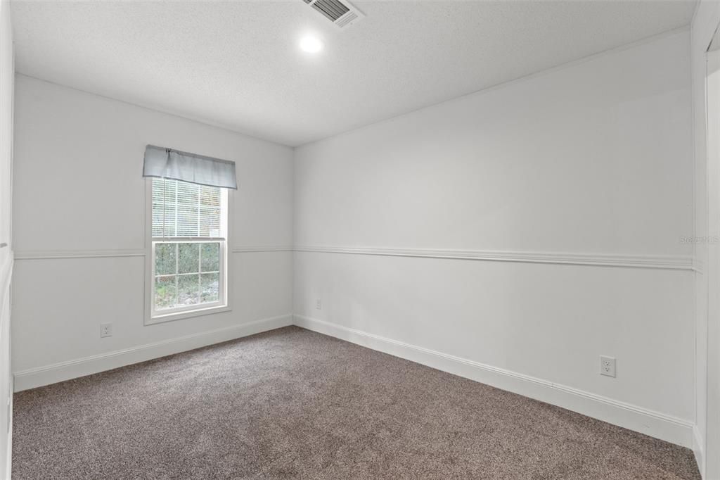 For Sale: $299,900 (3 beds, 2 baths, 1352 Square Feet)