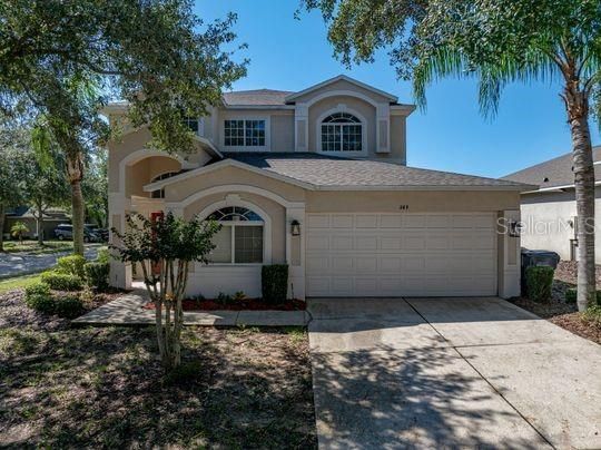 For Rent: $2,600 (5 beds, 3 baths, 2834 Square Feet)