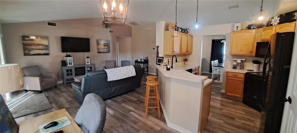 En Venta: $337,600 (3 camas, 2 baños, 1509 Pies cuadrados)