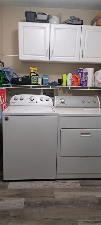 En Venta: $337,600 (3 camas, 2 baños, 1509 Pies cuadrados)