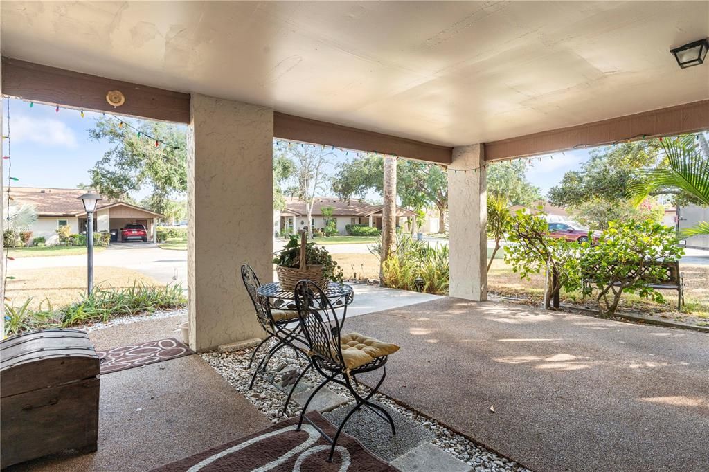 На продажу: $238,900 (2 спален, 2 ванн, 1258 Квадратных фут)