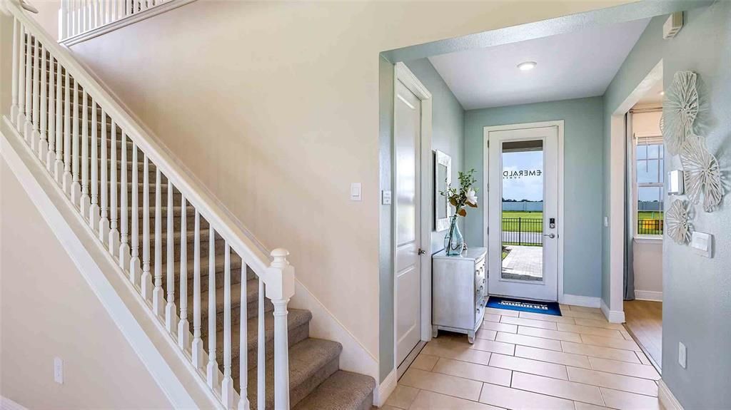 Active With Contract: $585,990 (4 beds, 3 baths, 2756 Square Feet)