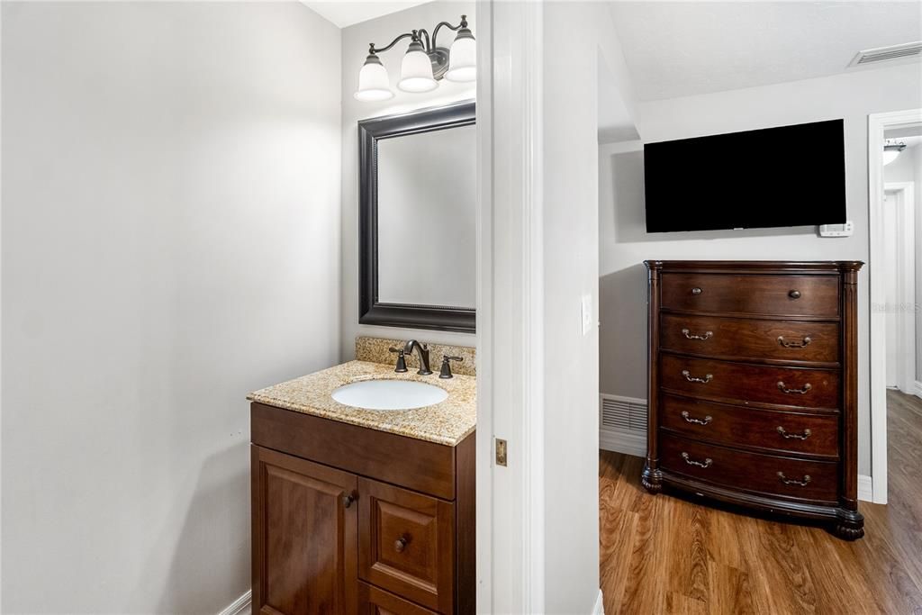 For Sale: $2,000,000 (4 beds, 3 baths, 2467 Square Feet)