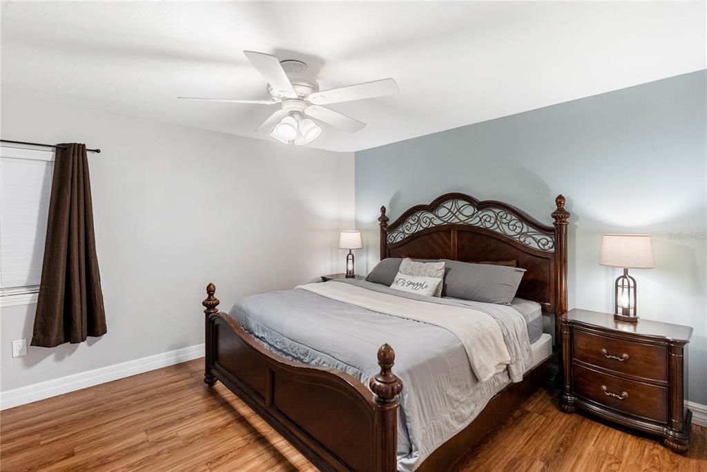 For Sale: $2,000,000 (4 beds, 3 baths, 2467 Square Feet)