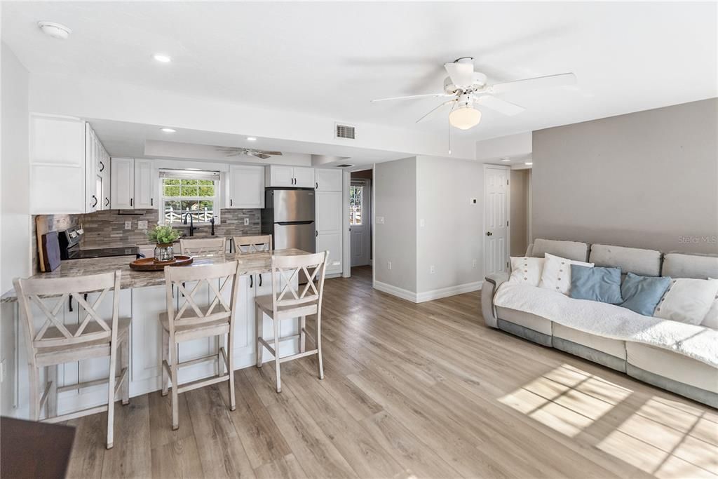 For Sale: $2,000,000 (4 beds, 3 baths, 2467 Square Feet)