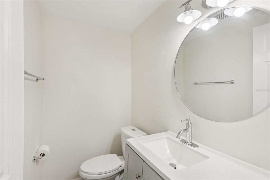 待售: $280,000 (3 贝兹, 1 浴室, 1346 平方英尺)