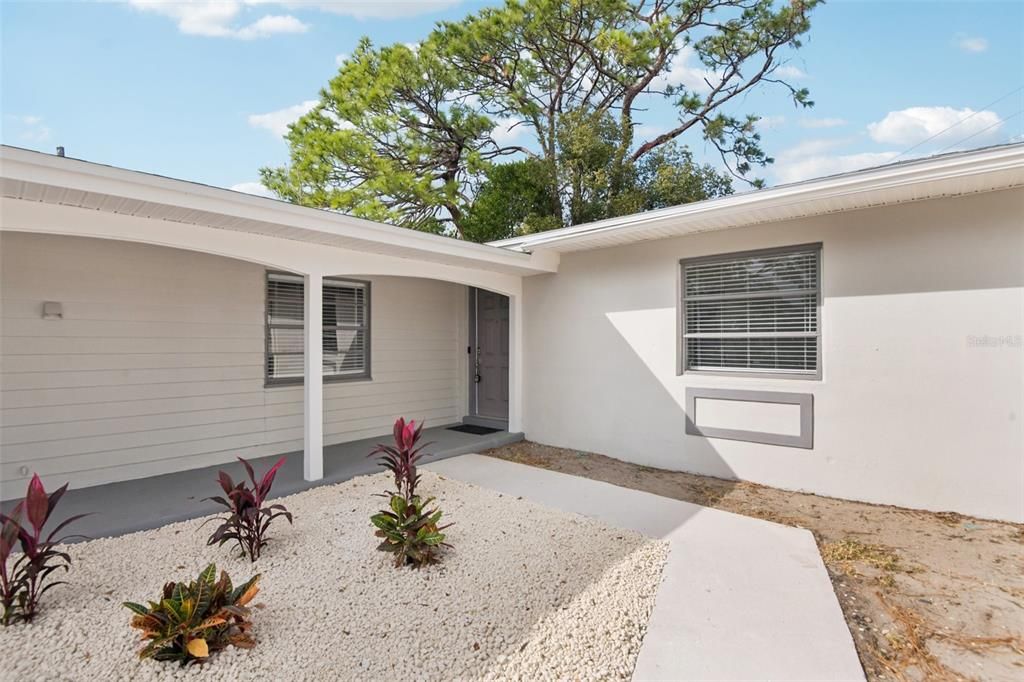 待售: $280,000 (3 贝兹, 1 浴室, 1346 平方英尺)