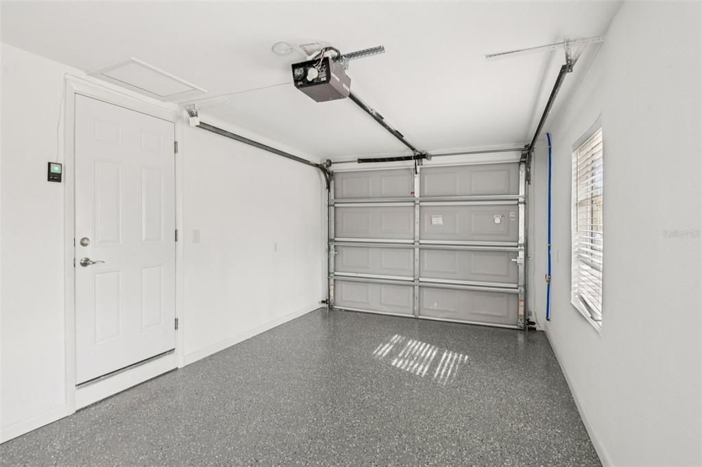 待售: $280,000 (3 贝兹, 1 浴室, 1346 平方英尺)