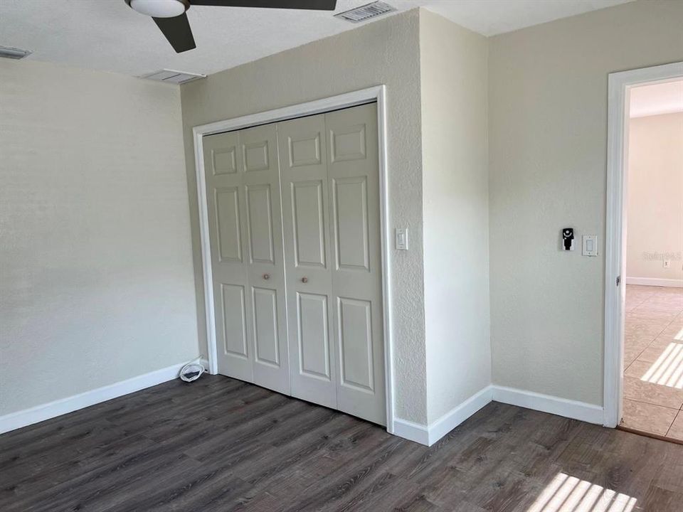 出租: $3,200 (4 贝兹, 2 浴室, 1485 平方英尺)