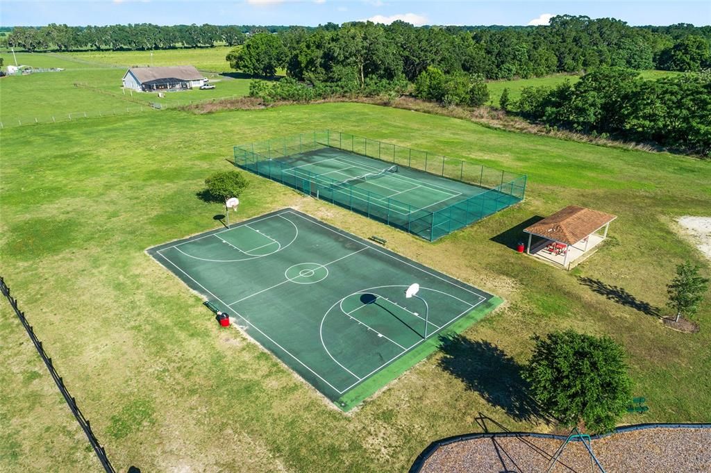 For Sale: $274,900 (3 beds, 2 baths, 1314 Square Feet)