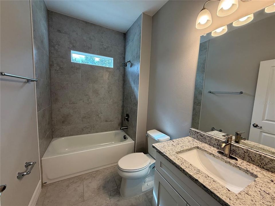 En Renta: $2,100 (3 camas, 2 baños, 1615 Pies cuadrados)