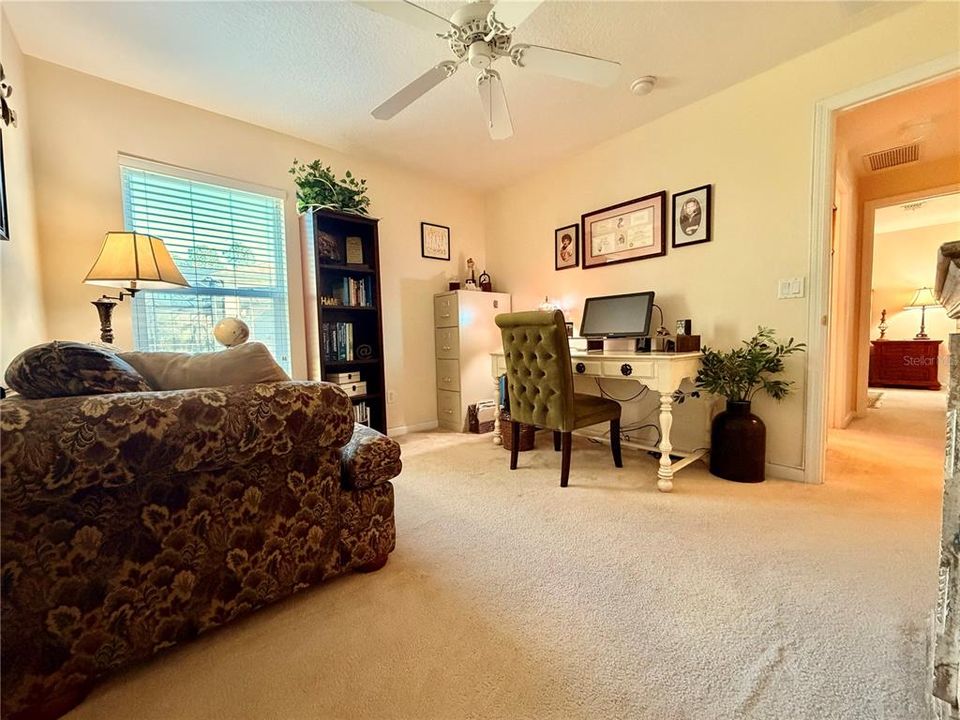 待售: $520,000 (4 贝兹, 3 浴室, 2438 平方英尺)