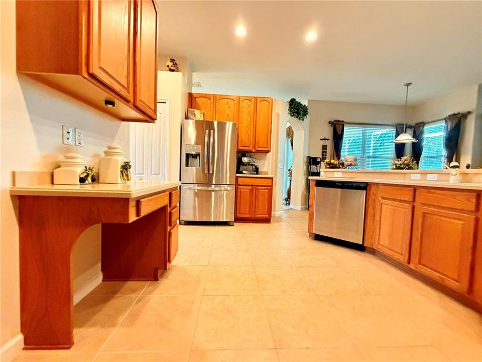 待售: $520,000 (4 贝兹, 3 浴室, 2438 平方英尺)