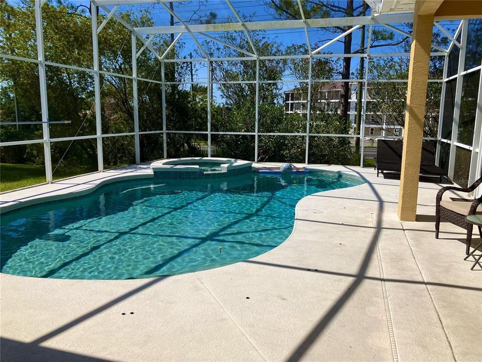 待售: $520,000 (4 贝兹, 3 浴室, 2438 平方英尺)