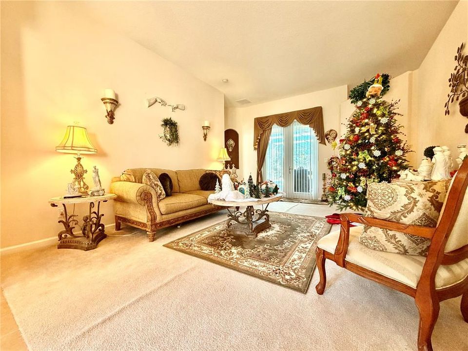 待售: $520,000 (4 贝兹, 3 浴室, 2438 平方英尺)