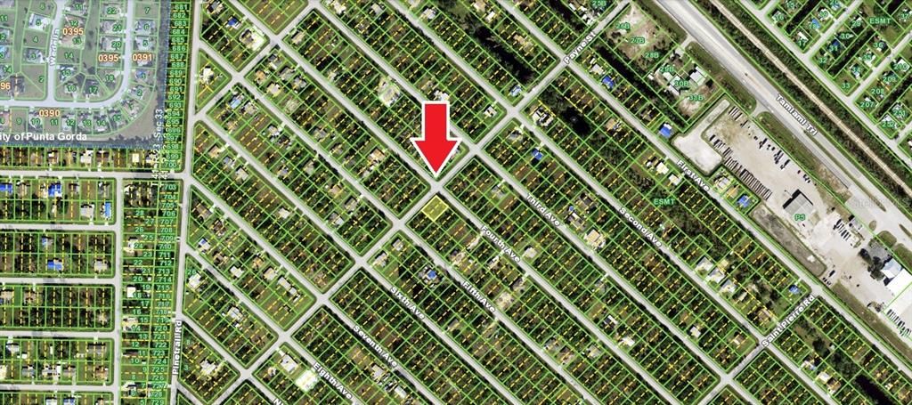 En Venta: $15,000 (0.18 acres)