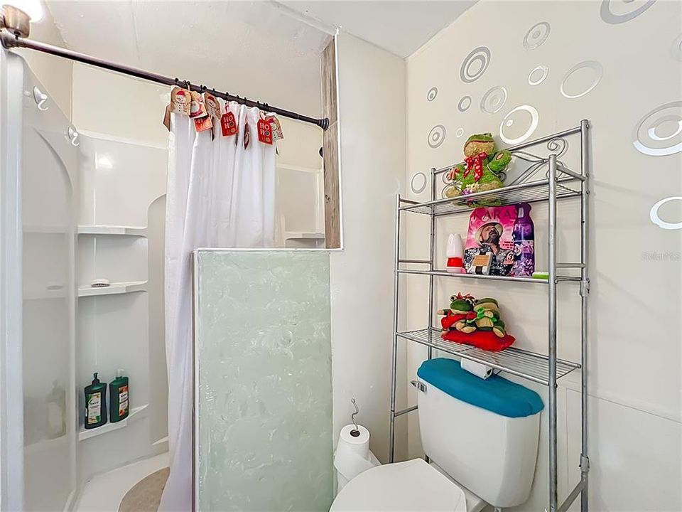 For Sale: $175,000 (2 beds, 2 baths, 1368 Square Feet)