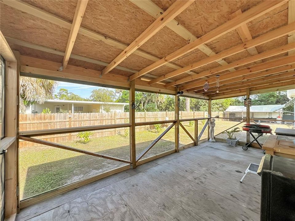 For Sale: $175,000 (2 beds, 2 baths, 1368 Square Feet)