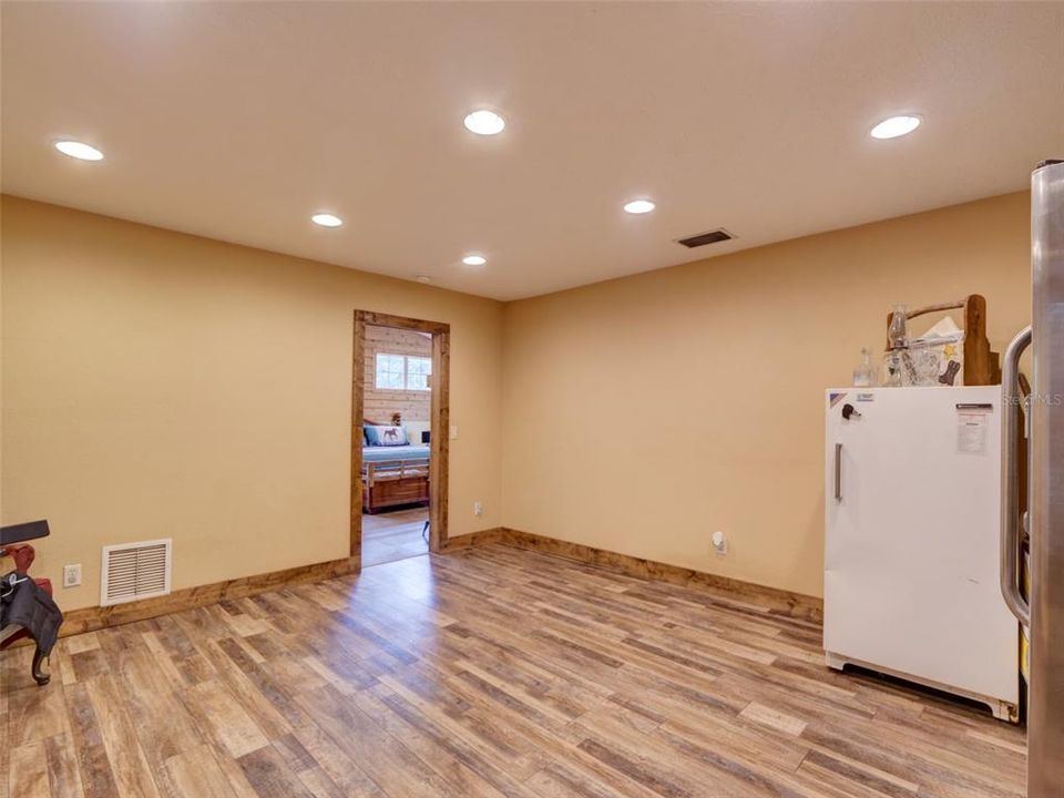 For Sale: $625,000 (3 beds, 2 baths, 2329 Square Feet)