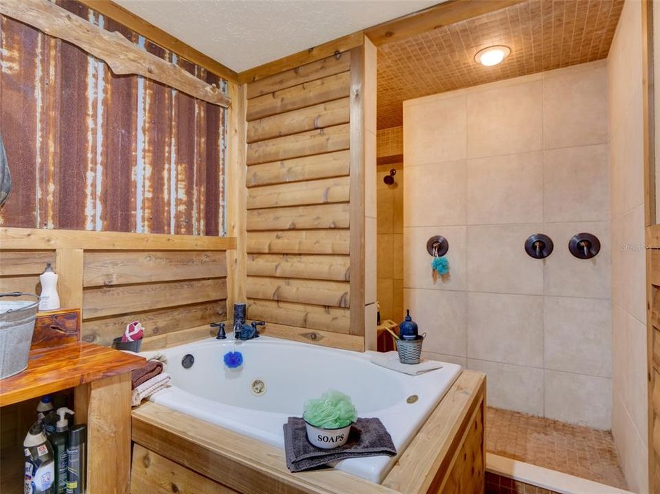 For Sale: $625,000 (3 beds, 2 baths, 2329 Square Feet)