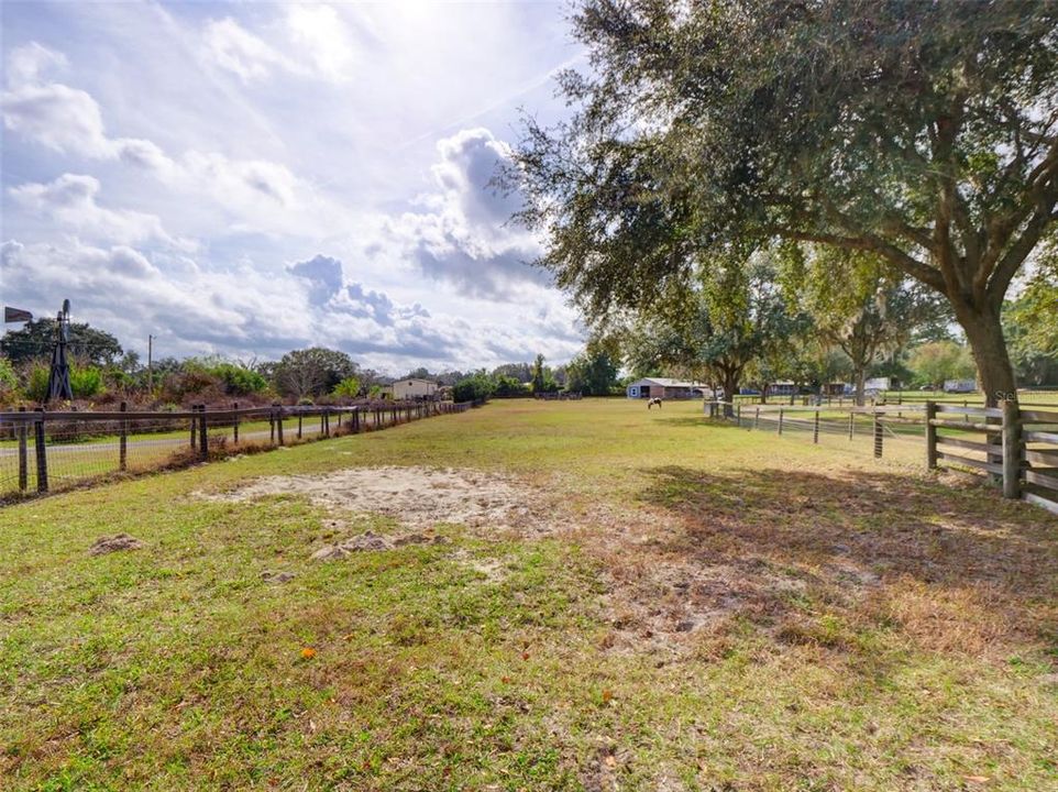 For Sale: $625,000 (3 beds, 2 baths, 2329 Square Feet)