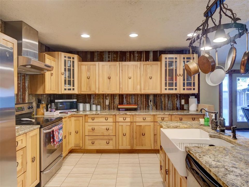 For Sale: $625,000 (3 beds, 2 baths, 2329 Square Feet)