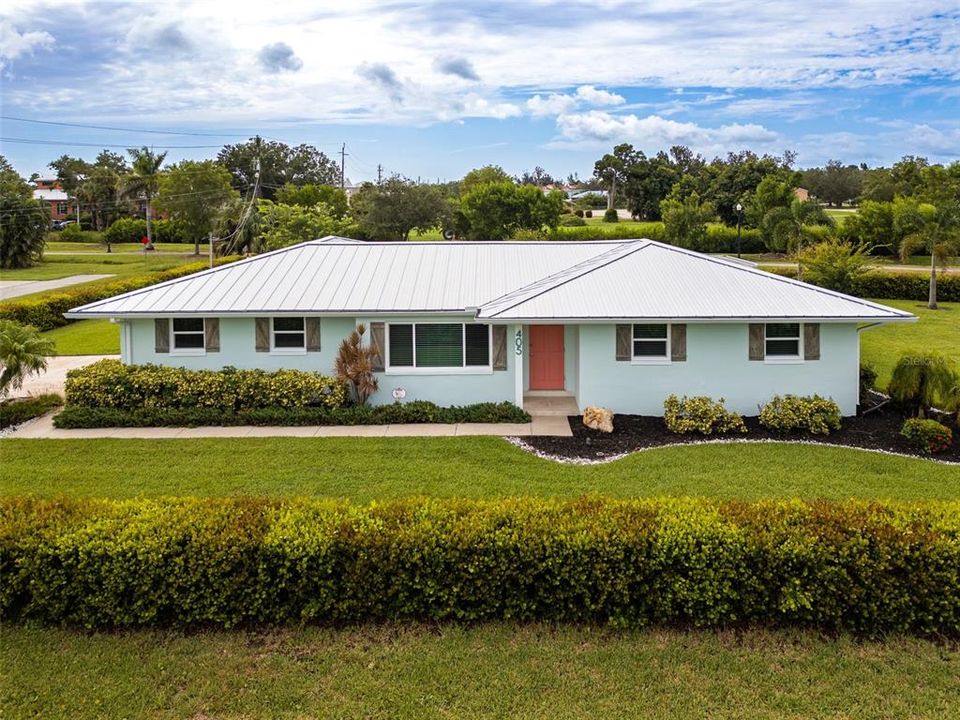 En Renta: $3,100 (3 camas, 2 baños, 2393 Pies cuadrados)