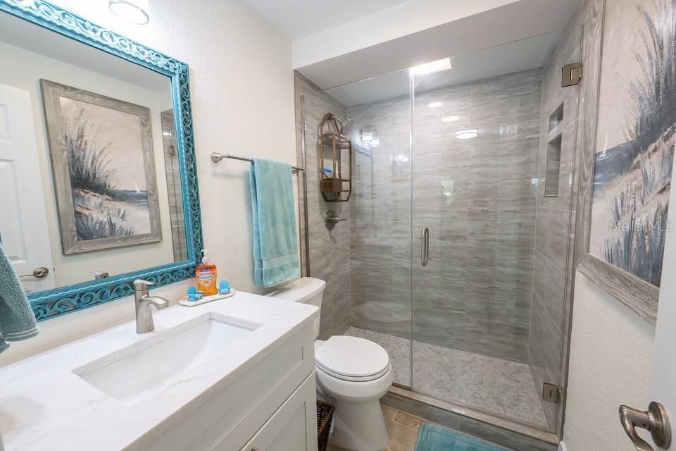 En Renta: $3,100 (3 camas, 2 baños, 2393 Pies cuadrados)