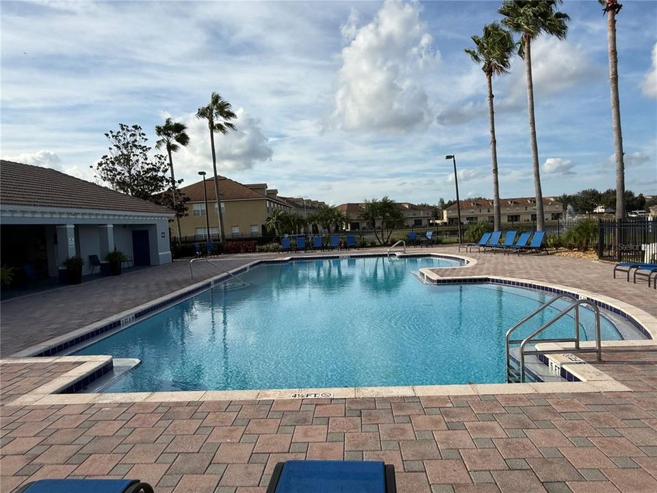 待售: $355,000 (3 贝兹, 2 浴室, 2013 平方英尺)